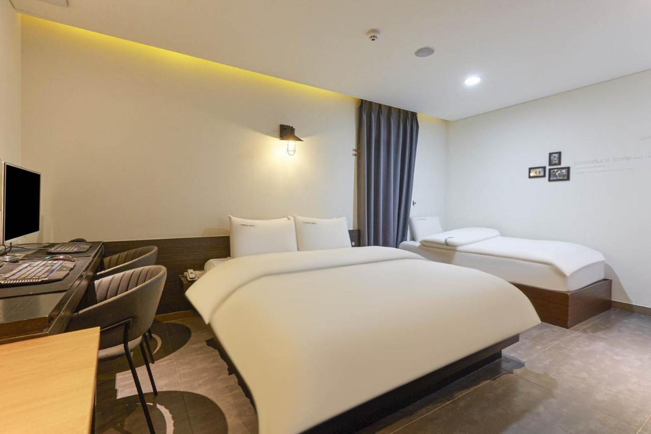 Hertz Hotel Séoul Extérieur photo