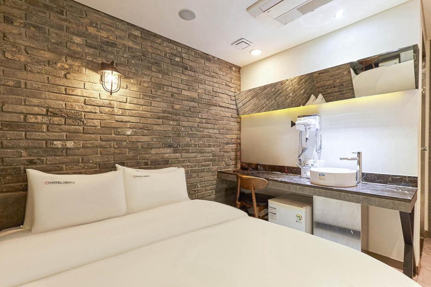 Hertz Hotel Séoul Extérieur photo